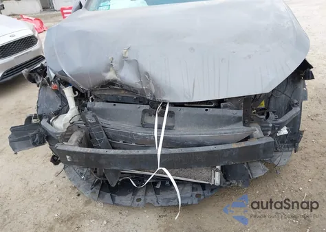 2019 Hyundai Elantra Sel z USA, uszkodzony, nr VIN 5NPD84LF0KH427363